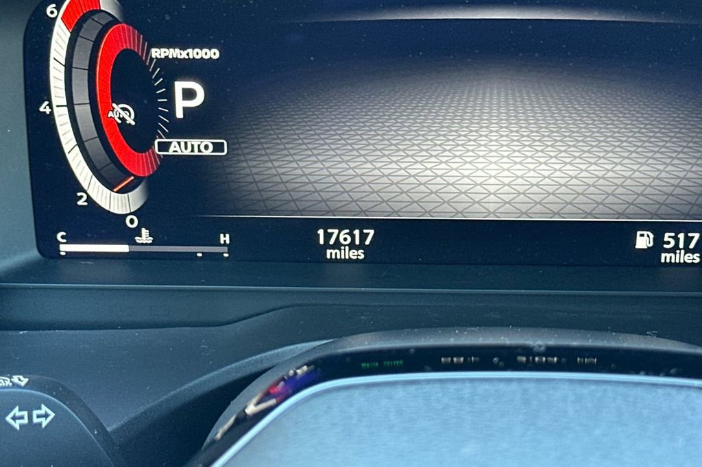 Used 2026 Nissan Rogue SL AWD/4WD image 28