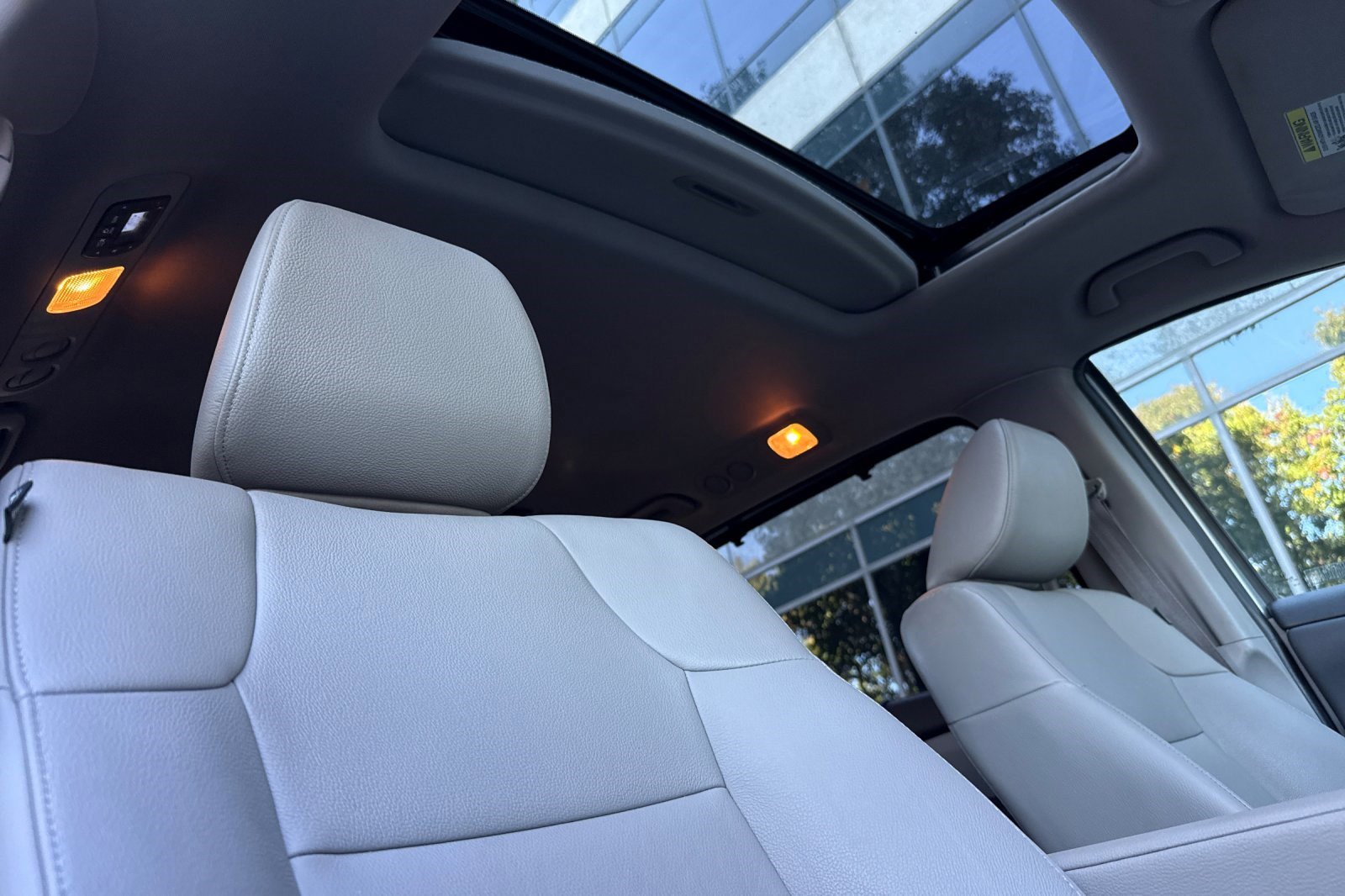 Used 2016 Honda Odyssey EX-L image 19