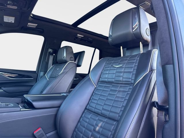 Certified 2023 Cadillac Escalade V AWD/4WD image 21