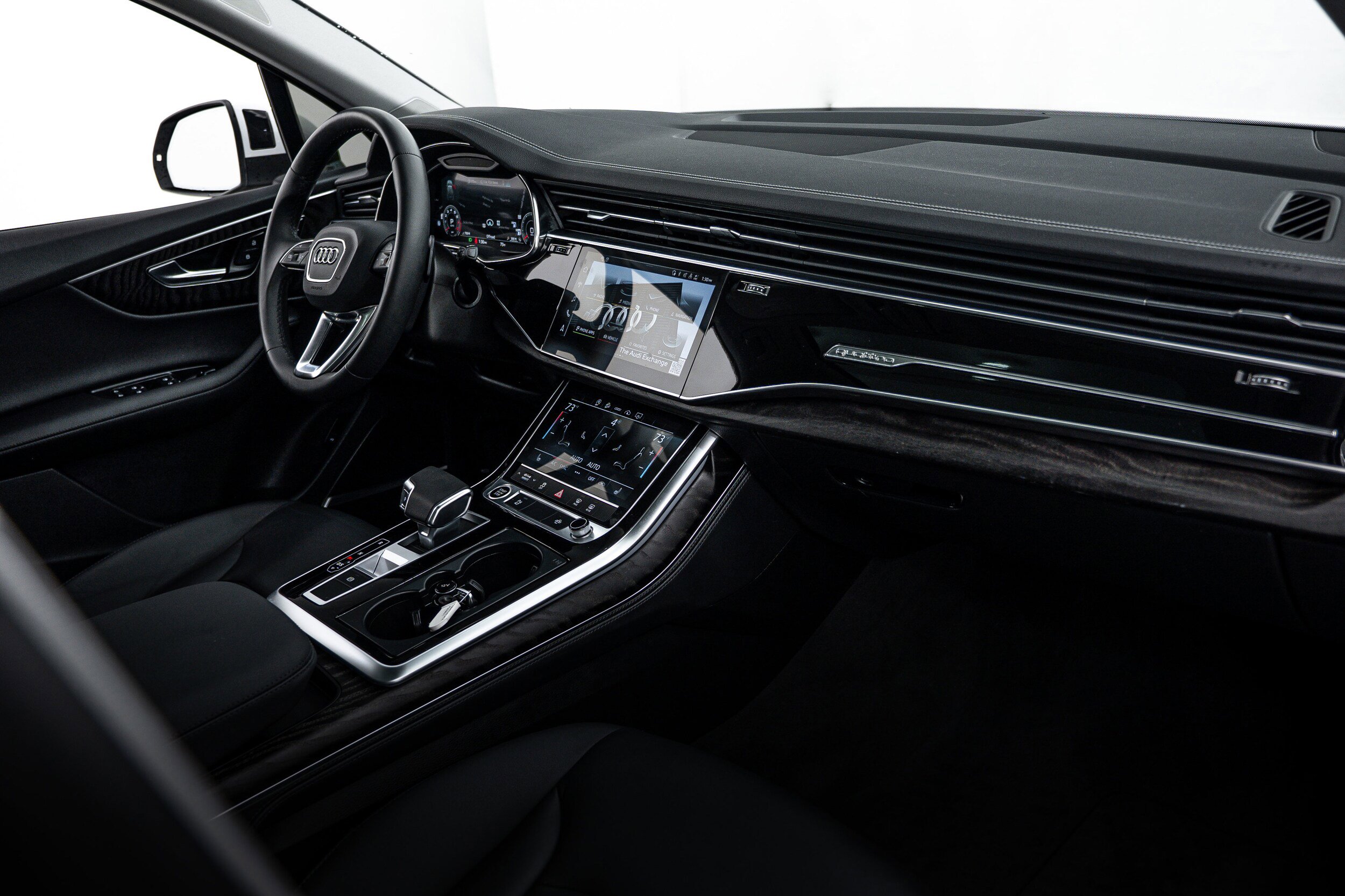 Certified 2023 Audi Q7 3.0T Premium Plus w/ Premium Plus Package AWD/4WD image 8