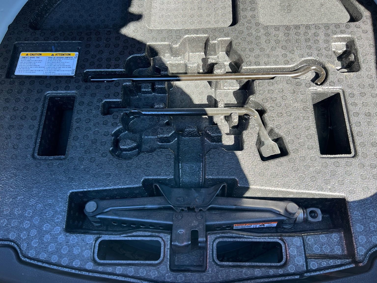 Used 2024 Toyota Camry LE FWD image 19