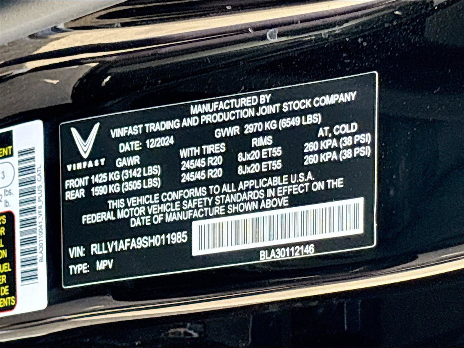 New 2025 VinFast VF 8 Plus AWD/4WD image 31