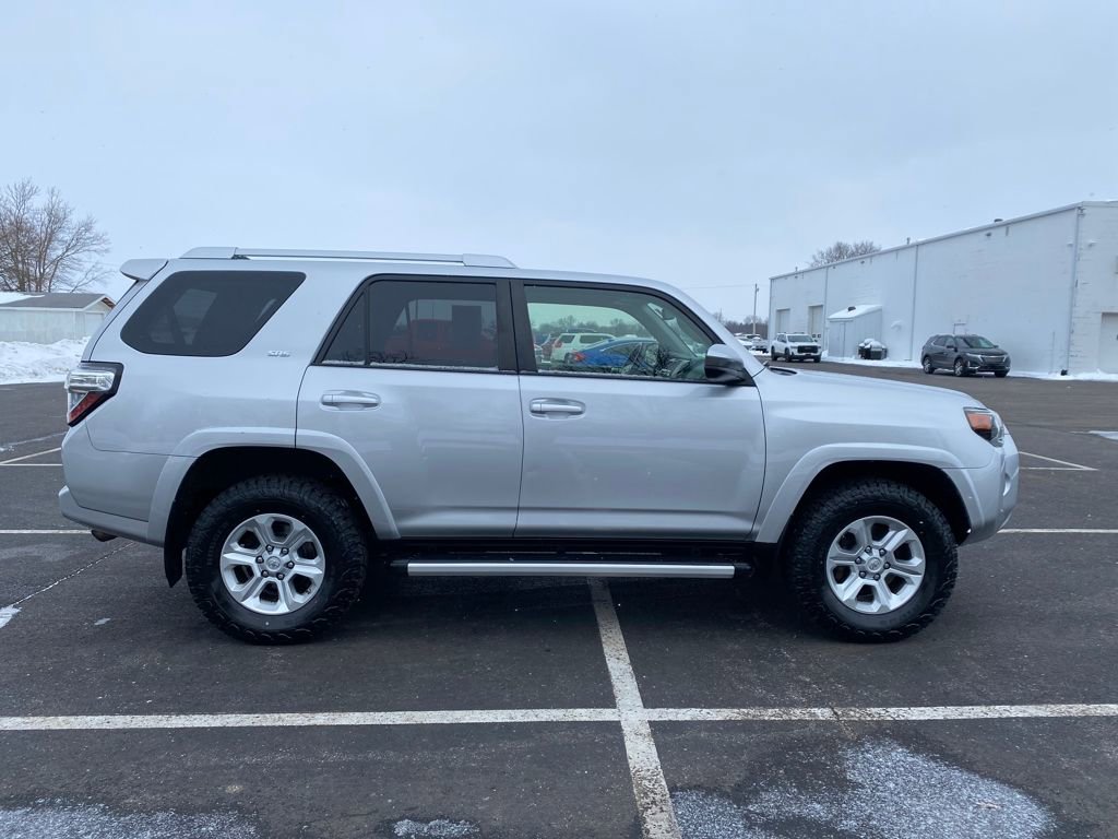 Used 2018 Toyota 4Runner SR5 image 8