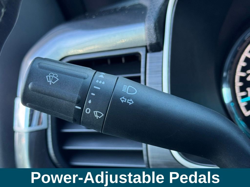 Used 2023 Ford F150 XLT w/ Equipment Group 302A High image 12