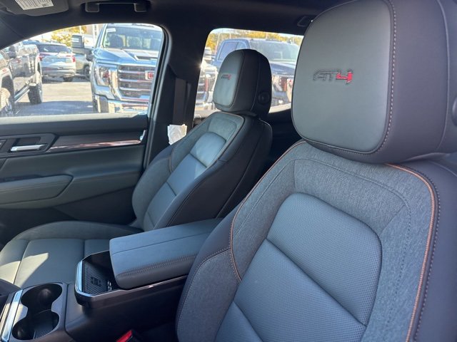 New 2026 GMC Terrain AT4 w/ Convenience Package III image 11