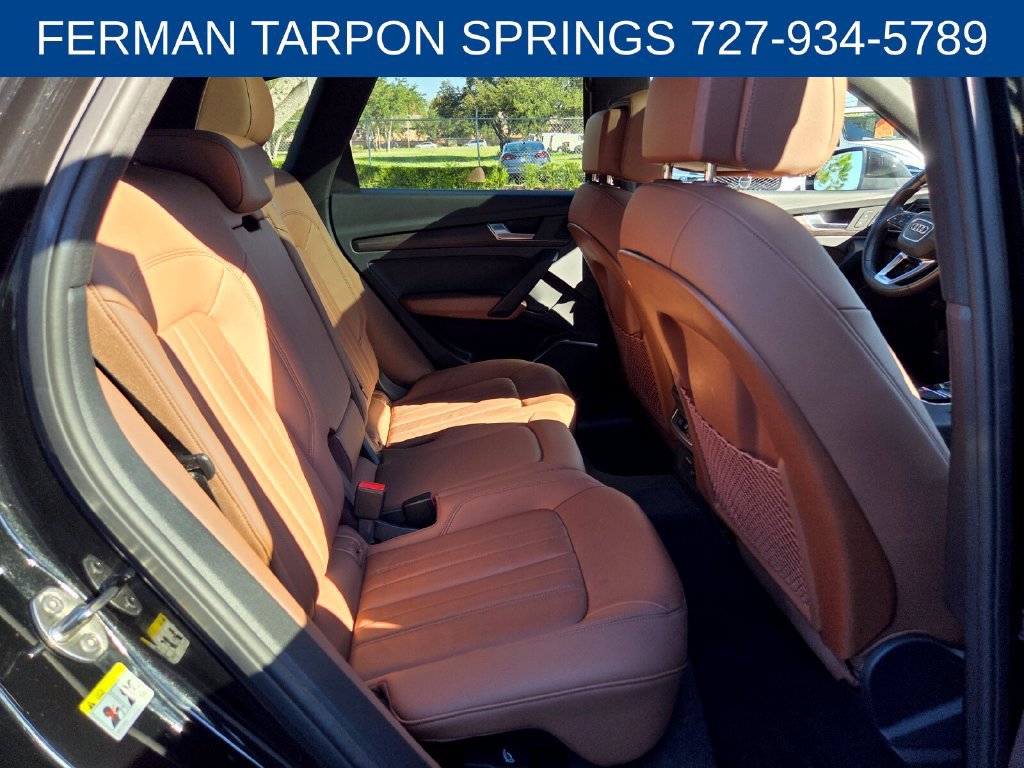 Used 2024 Audi Q5 2.0T Premium w/ Convenience Package AWD/4WD image 16