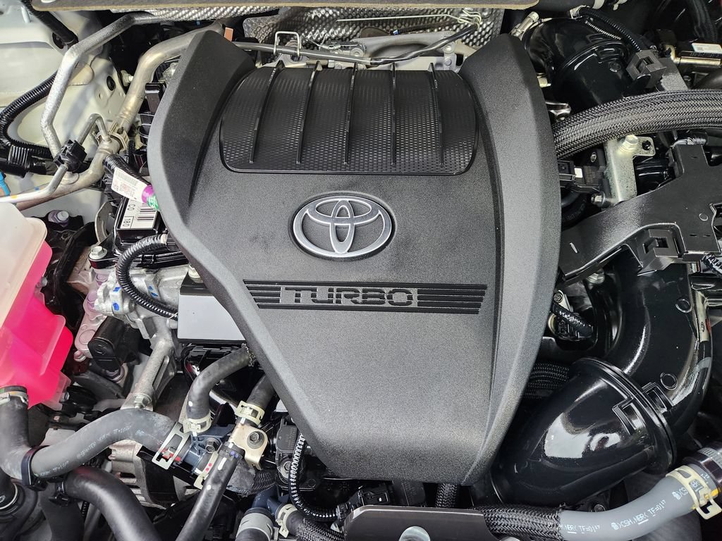 Used 2023 Toyota Highlander Platinum FWD image 33