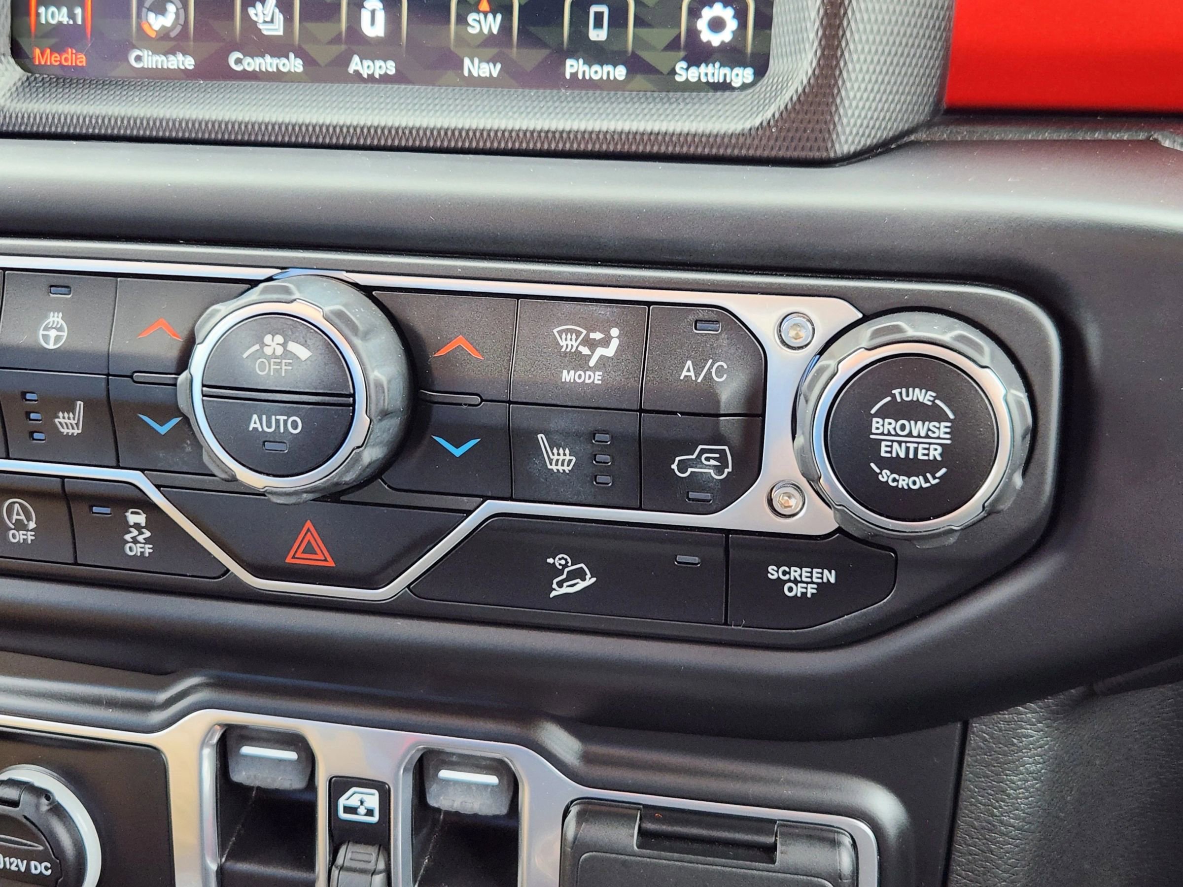 Used 2021 Jeep Wrangler Unlimited Rubicon image 39