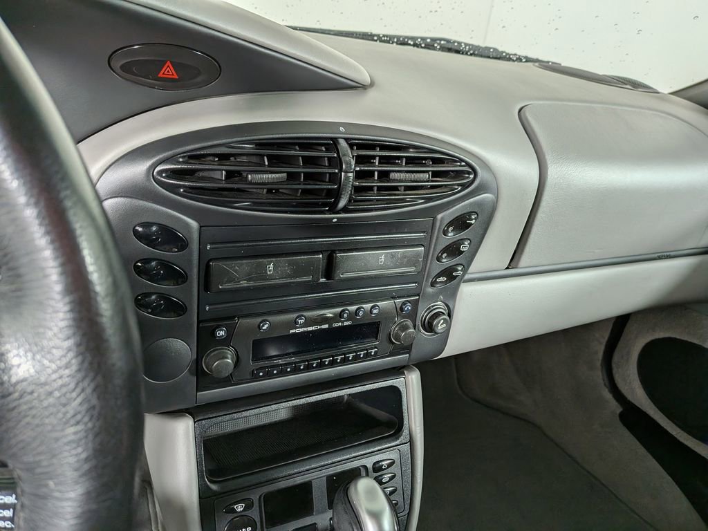 Used 2001 Porsche Boxster RWD image 23