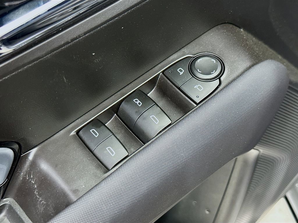 Used 2025 Chevrolet Colorado Z71 w/ Z71 Convenience Package 2 image 20