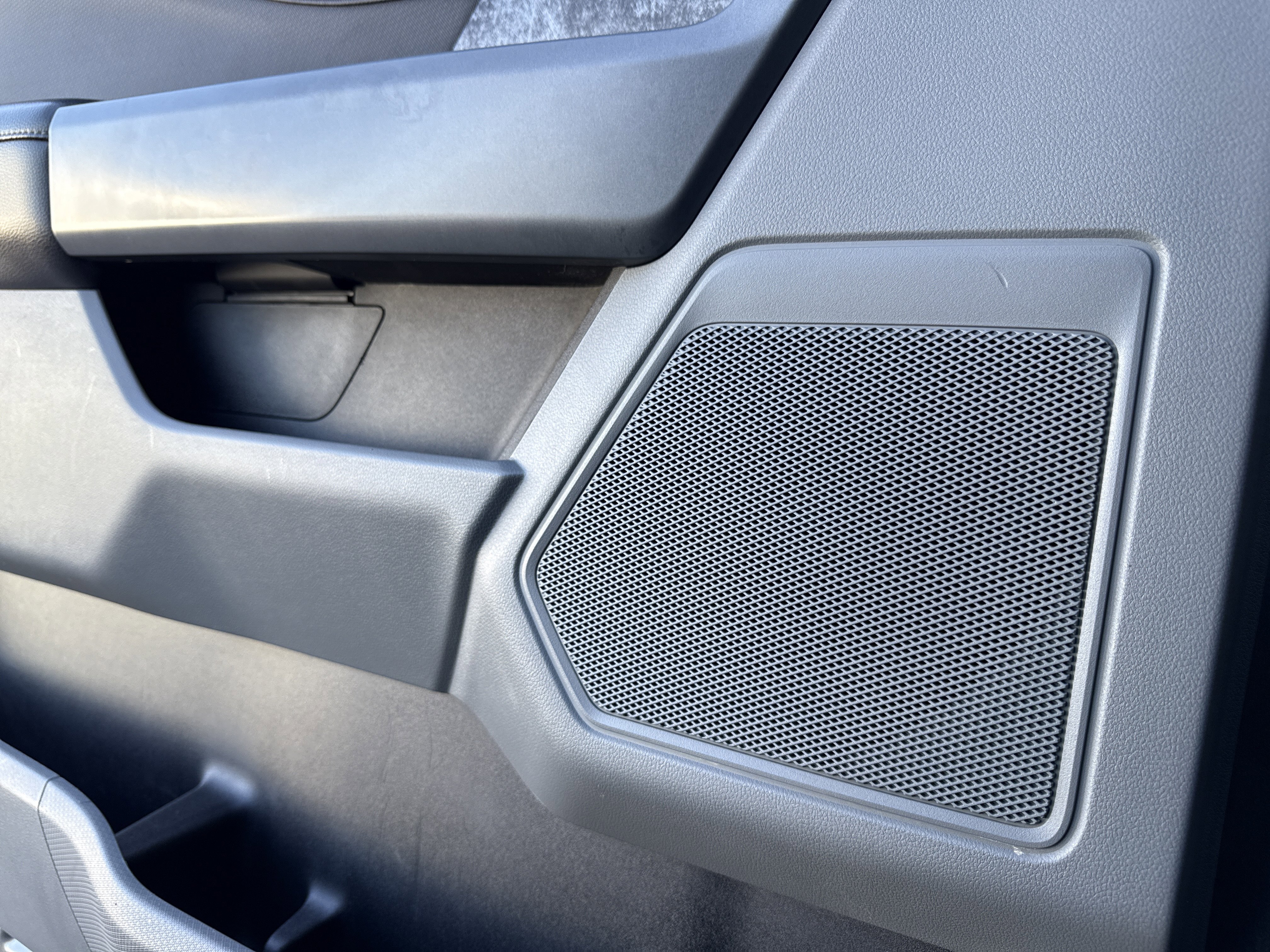 Used 2021 Ford F150 XLT w/ Equipment Group 302A High image 18