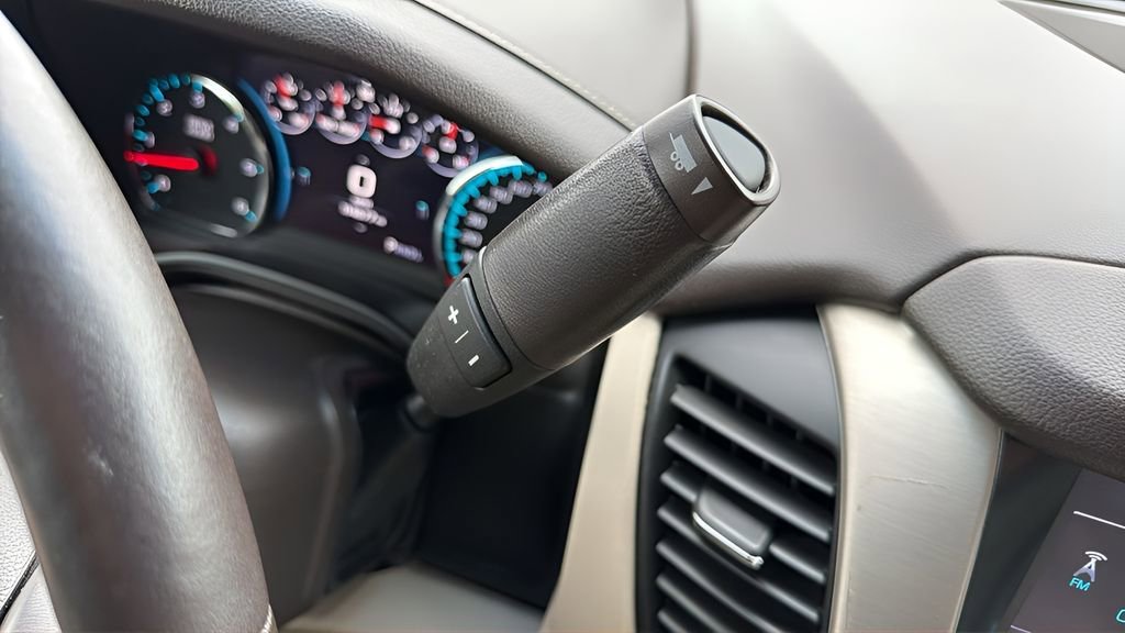 Used 2017 GMC Yukon XL Denali w/ Open Road Package image 23