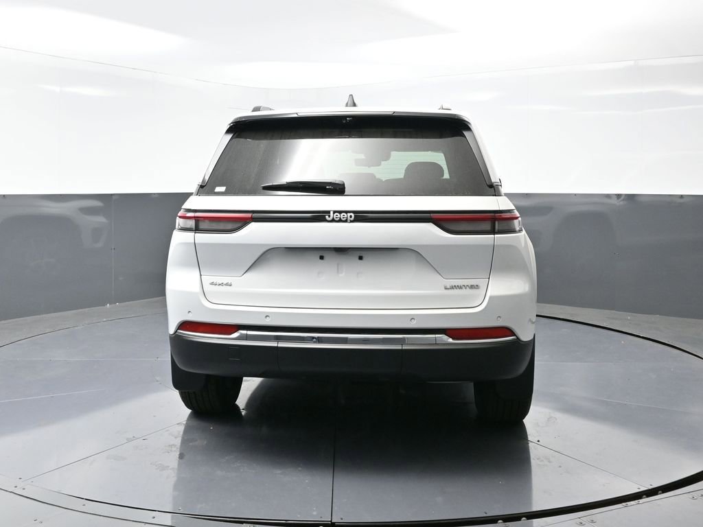 New 2025 Jeep Grand Cherokee Limited w/ Luxury Tech Group II image 8