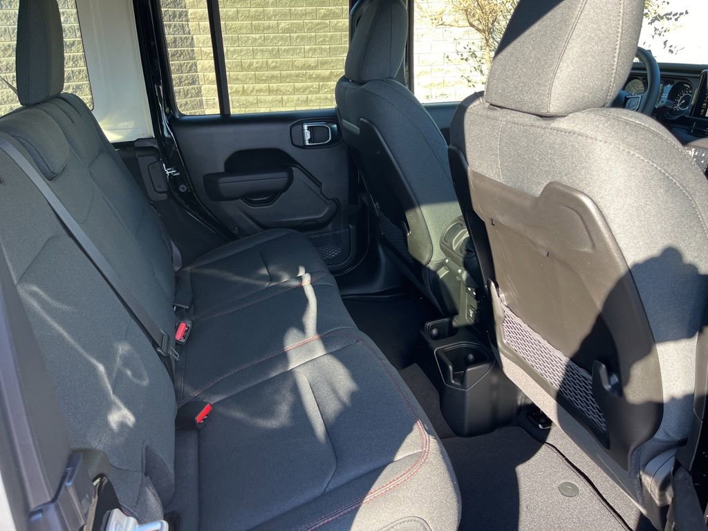 New 2026 Jeep Wrangler Unlimited Rubicon image 13