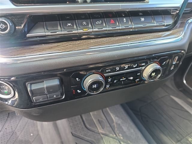 Used 2023 Chevrolet Silverado 1500 LT AWD/4WD image 36