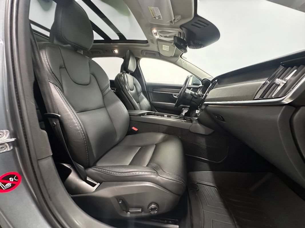 Used 2018 Volvo V90 T6 Cross Country w/ Convenience Package AWD/4WD image 17