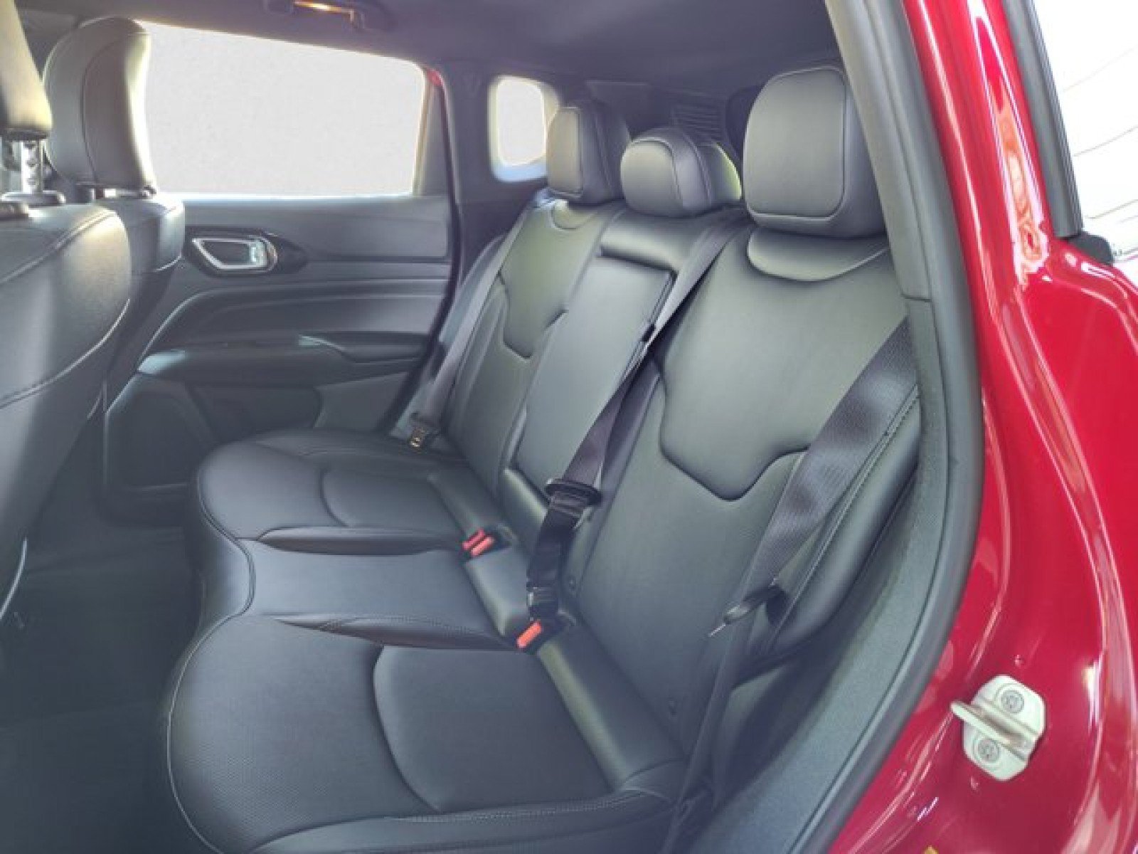 Used 2023 Jeep Compass High Altitude w/ Driver Assist Group I AWD/4WD image 18