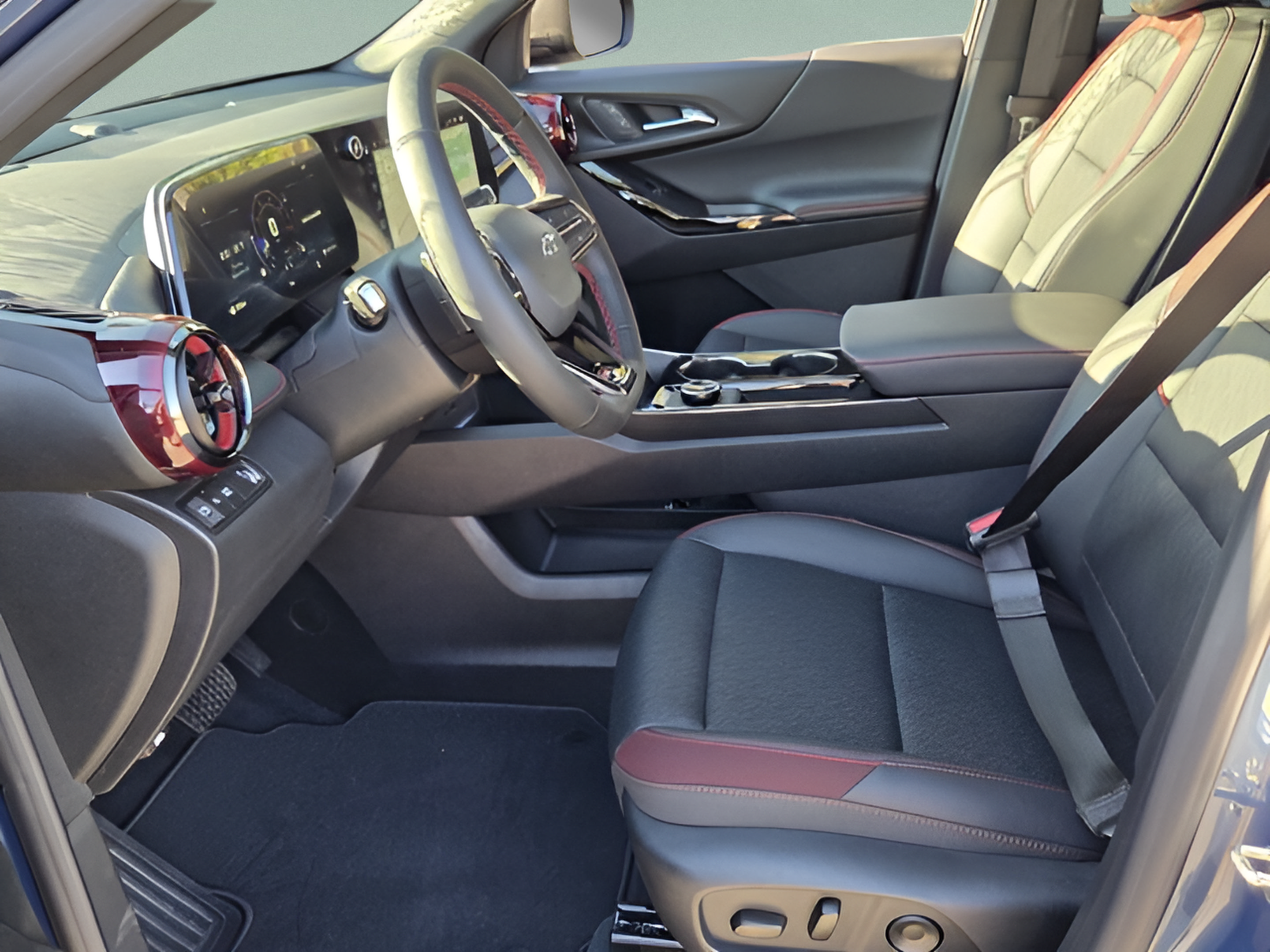 New 2027 Chevrolet Equinox RS FWD image 9