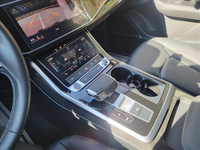 Certified 2025 Audi Q7 2.0T Premium w/ Convenience Plus Package image 22