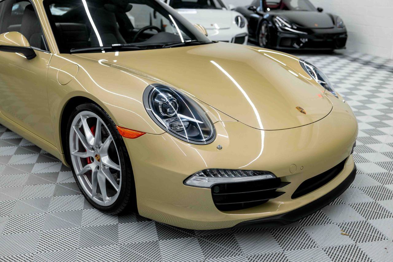 Used 2014 Porsche 911 Carrera S RWD image 16