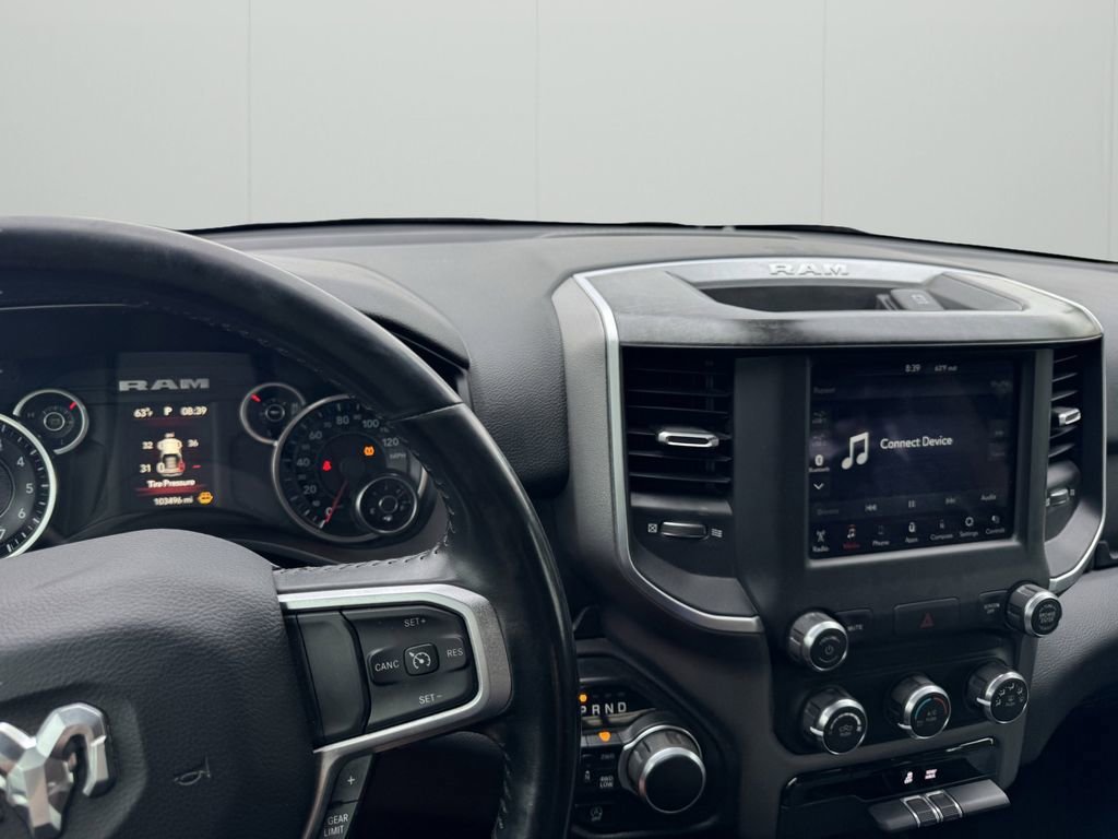 Used 2020 RAM 1500 Big Horn AWD/4WD image 11