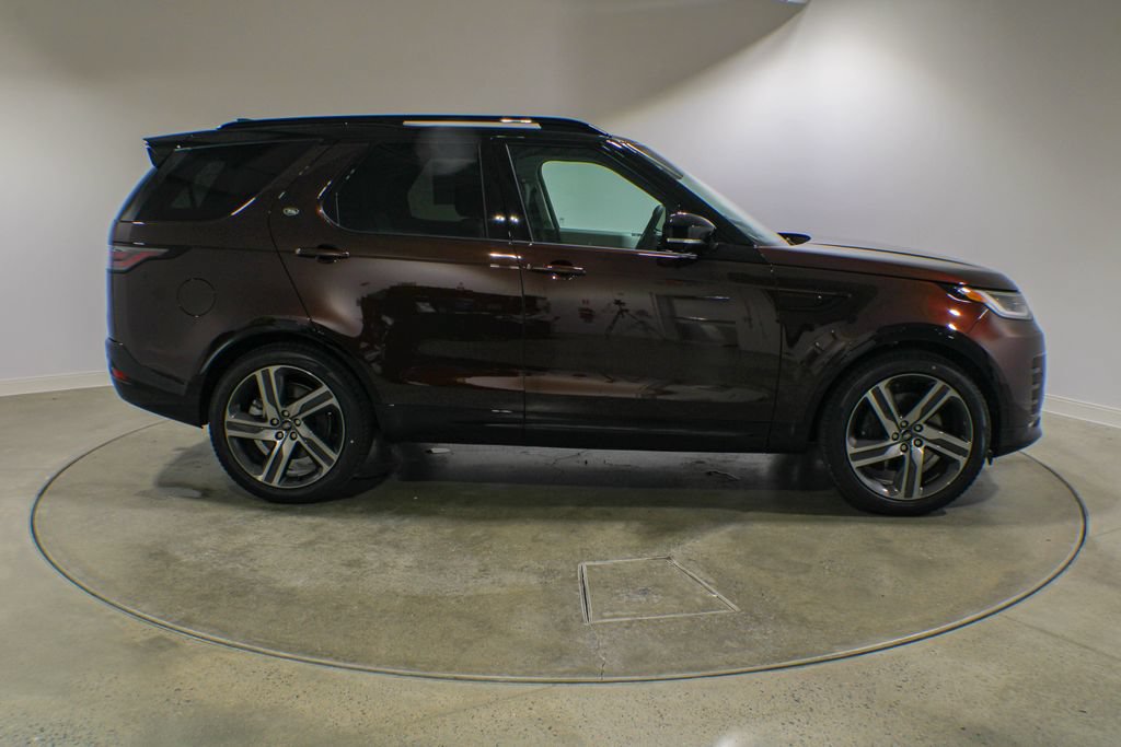 New 2026 Land Rover Discovery Limited Edition AWD/4WD image 7