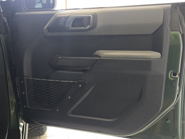 Used 2024 Ford Bronco Everglades AWD/4WD image 5