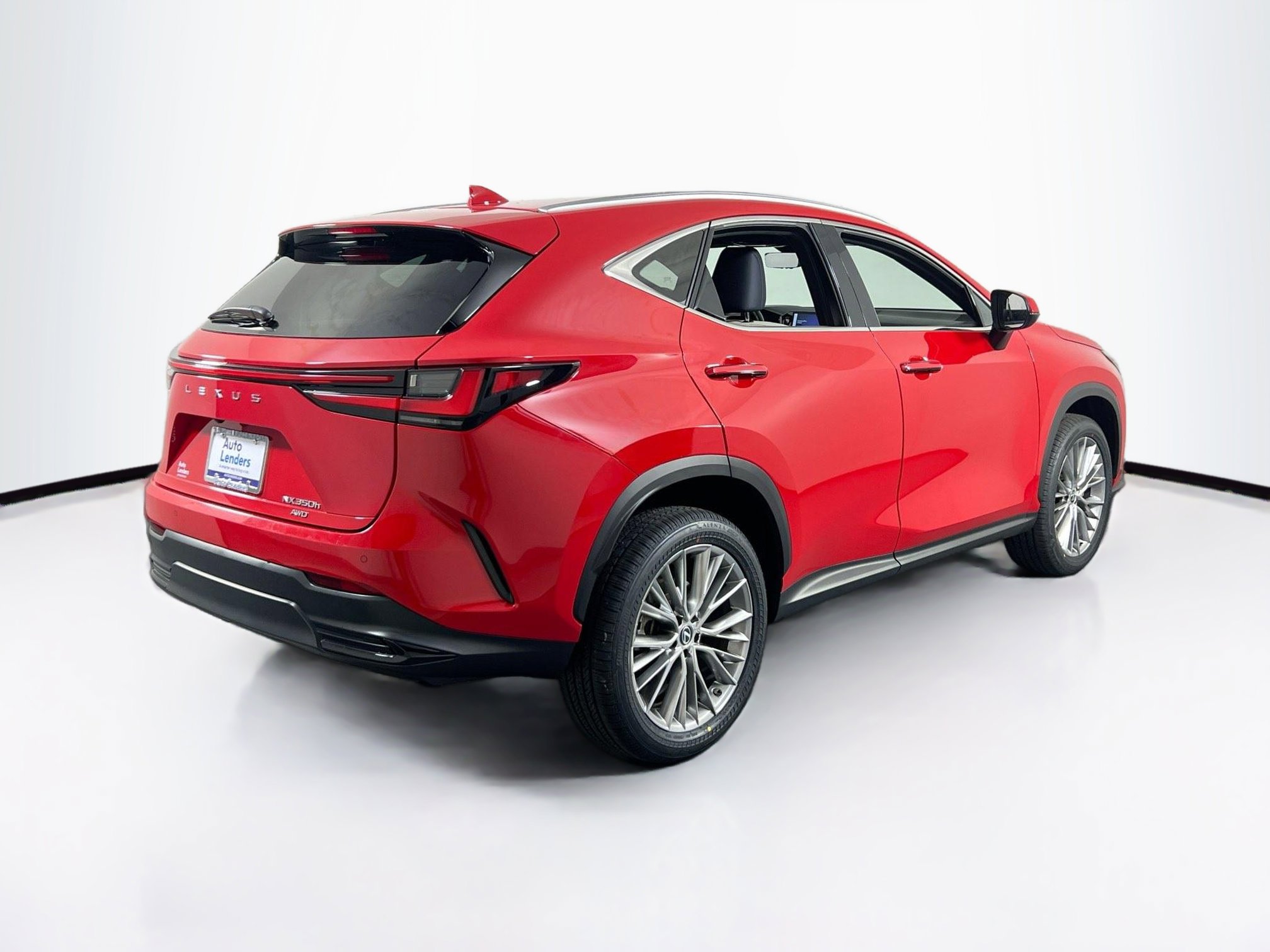 Used 2023 Lexus NX 350h image 5