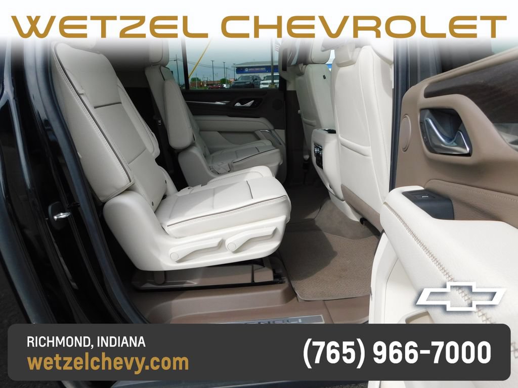 Used 2023 GMC Yukon XL Denali w/ Denali Reserve Package AWD/4WD image 23
