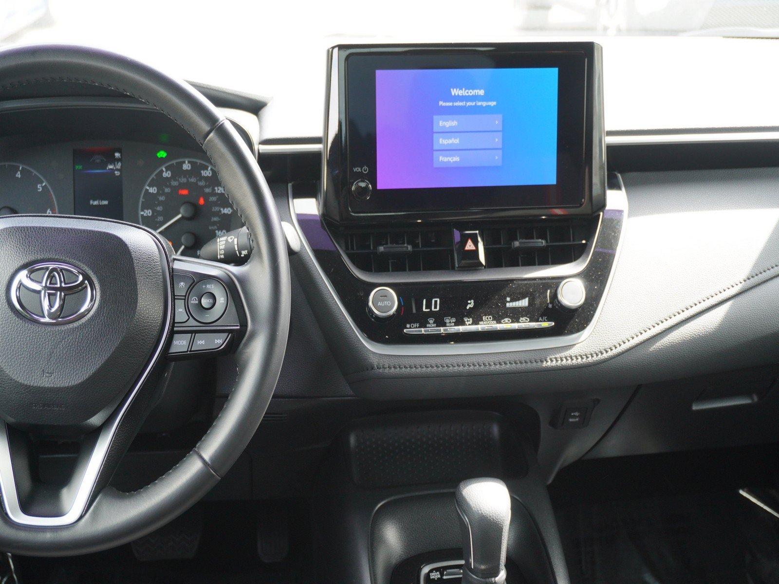Used 2023 Toyota Corolla SE w/ SE Package FWD image 15