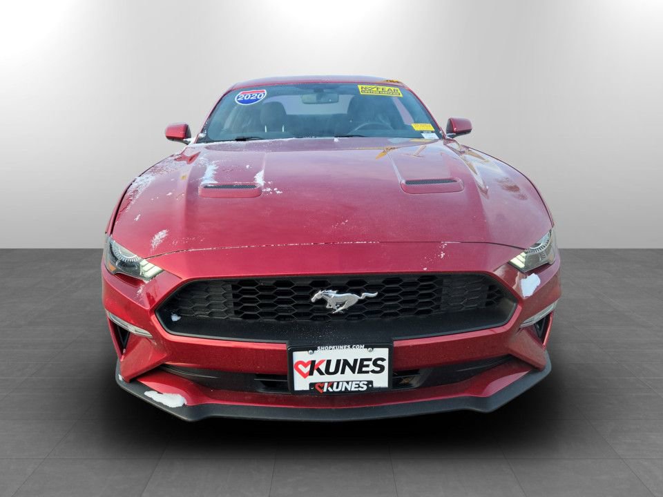 Used 2020 Ford Mustang EcoBoost image 4