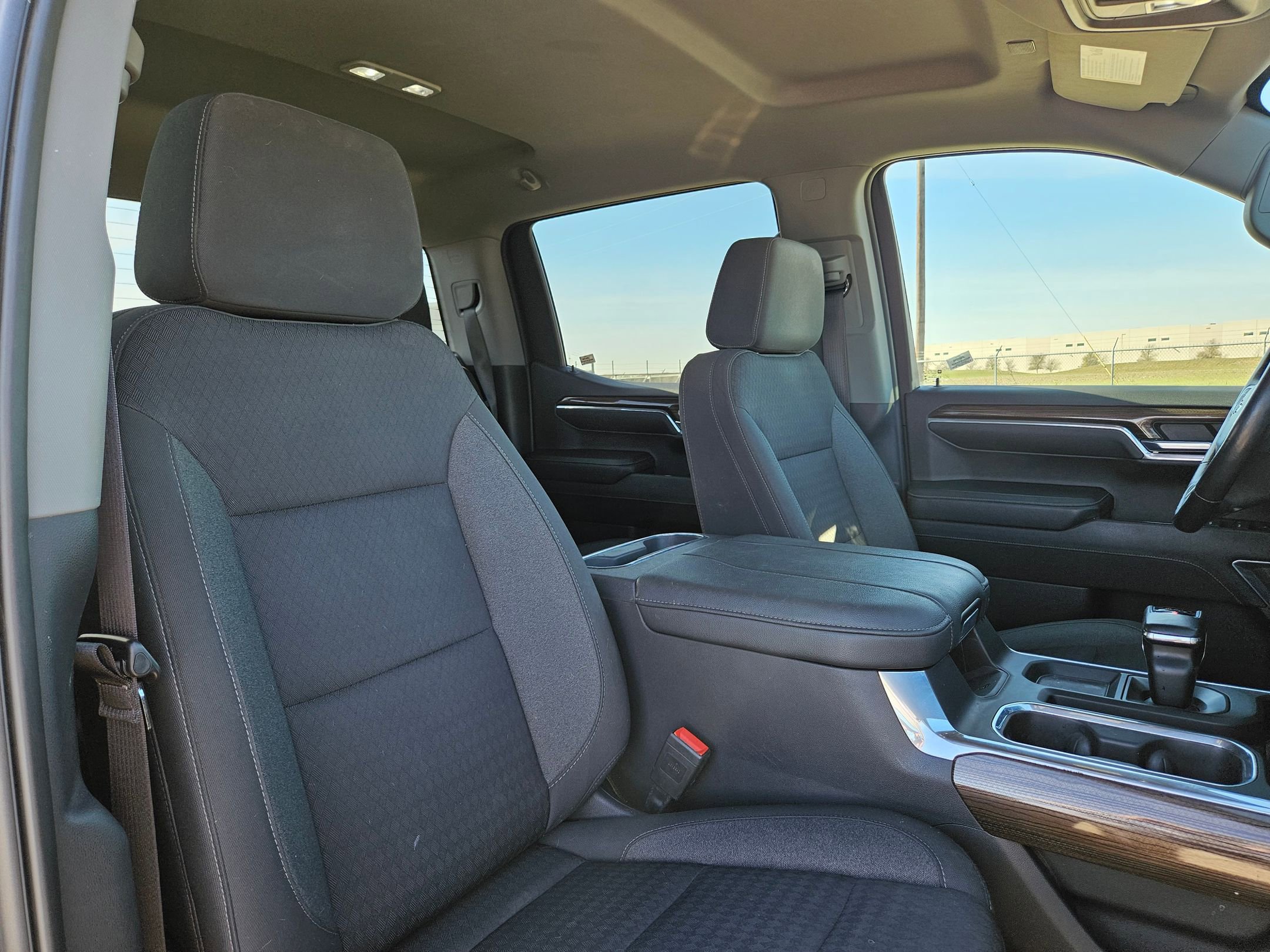 Used 2023 Chevrolet Silverado 1500 LT Trail Boss w/ Protection Package image 30