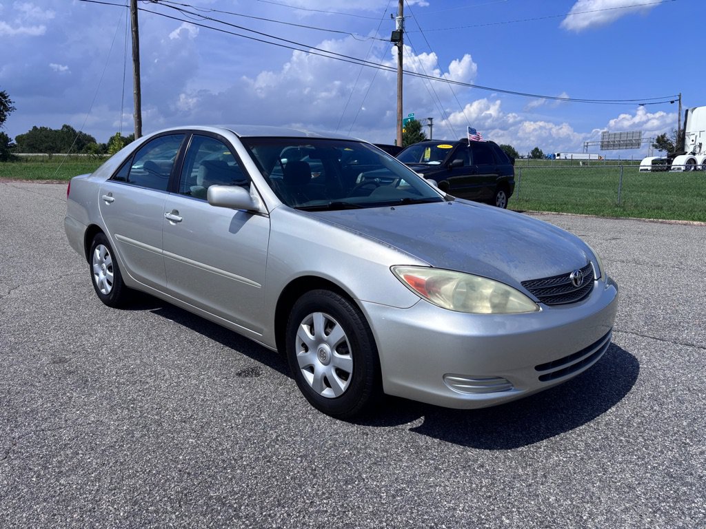 Used 2004 Toyota Camry FWD image 1