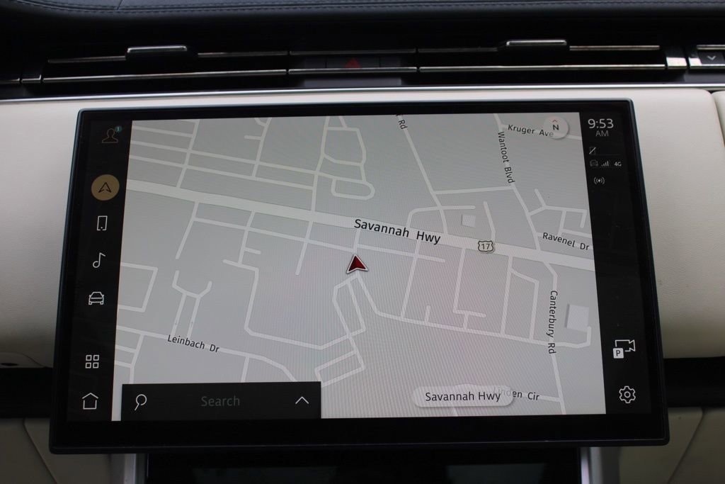 Used 2023 Land Rover Range Rover SE image 26