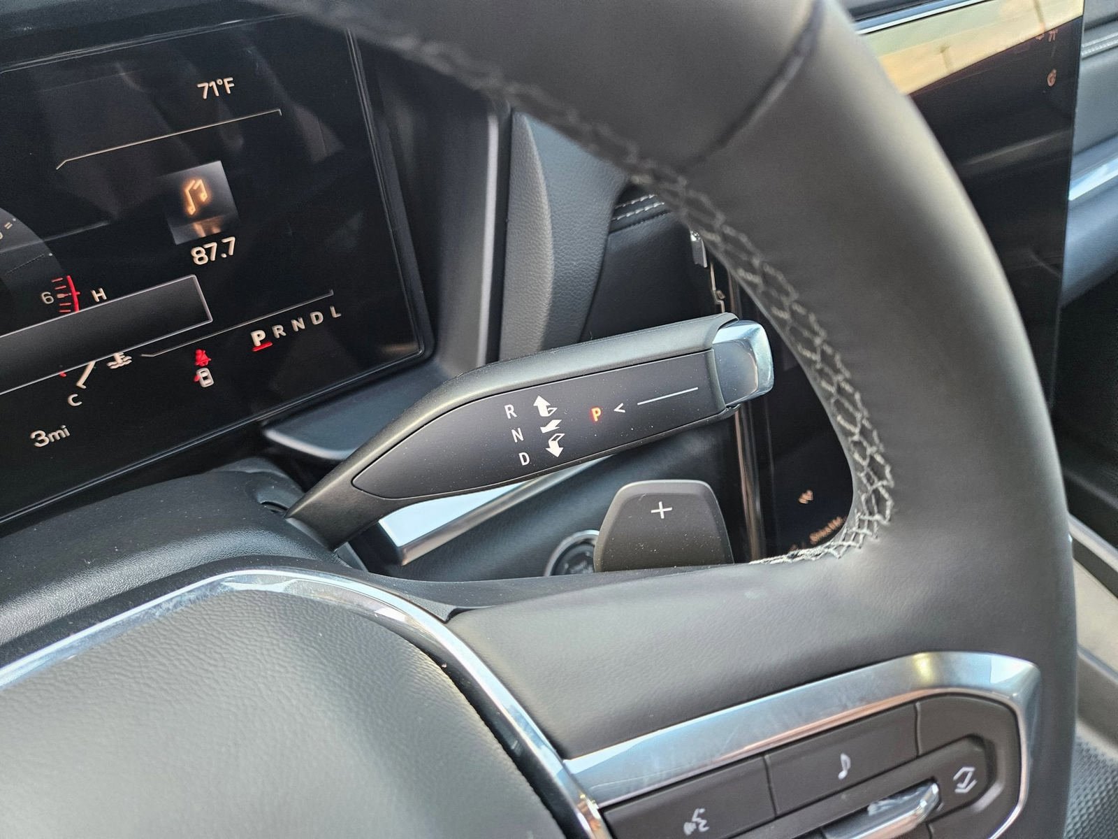 New 2026 GMC Terrain Elevation FWD image 19