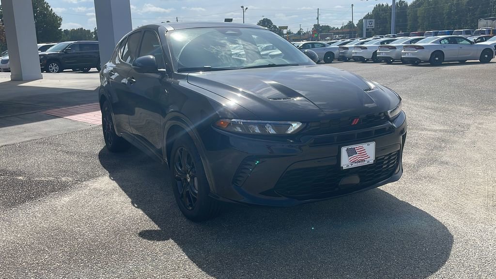 New 2024 Dodge Hornet R/T Plus w/ R/T Blacktop Package image 8