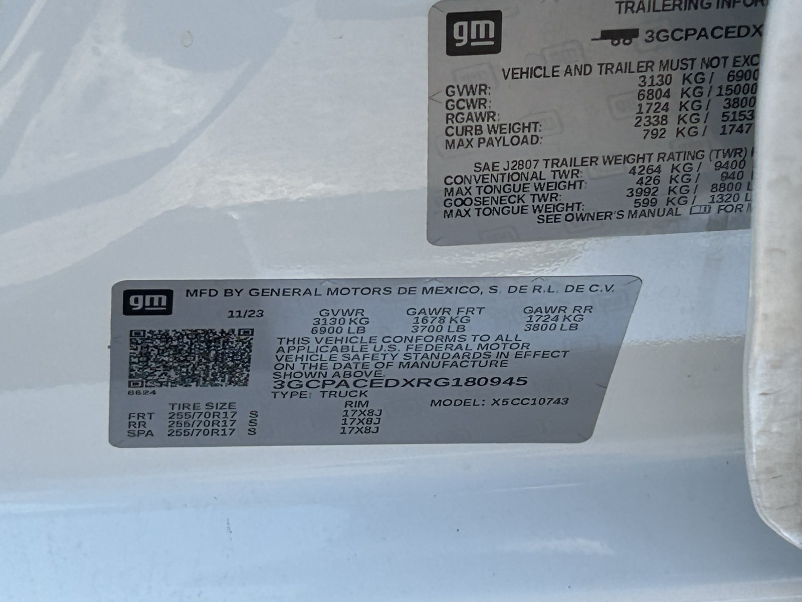 Certified 2024 Chevrolet Silverado 1500 LT w/ Protection Package RWD image 34