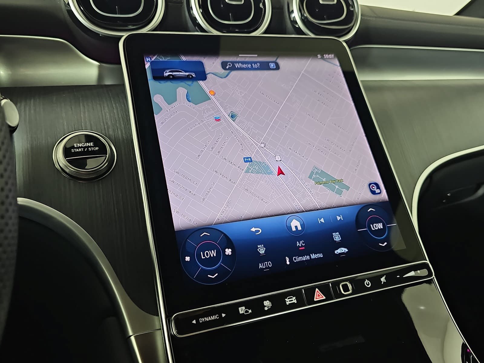 Used 2025 Mercedes-Benz GLC 350e 4MATIC w/ AMG Line image 22