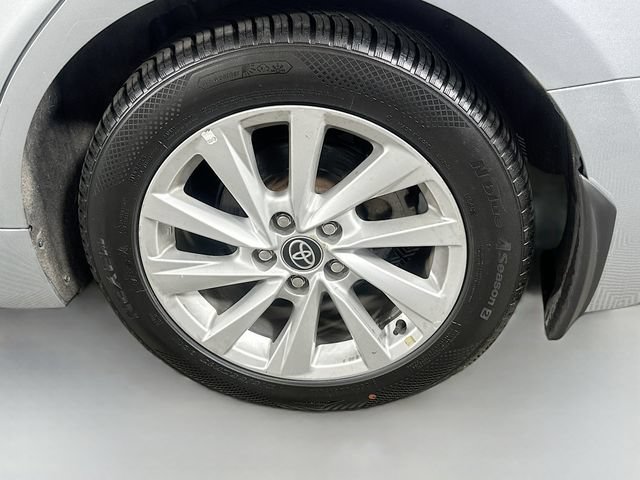 Used 2023 Toyota Camry SE FWD image 29