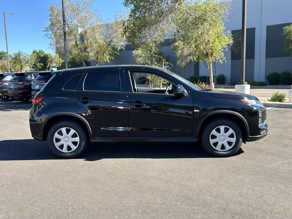 New 2027 Mitsubishi Outlander Sport FWD image 2