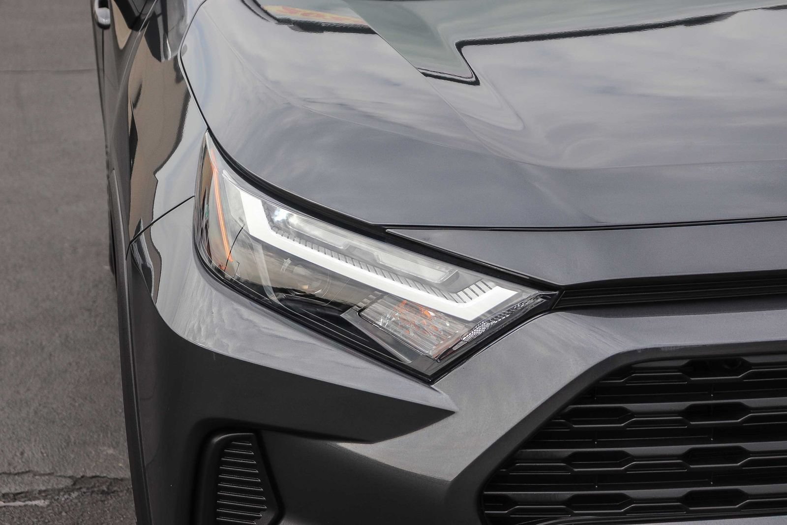Certified 2024 Toyota RAV4 LE AWD/4WD image 12
