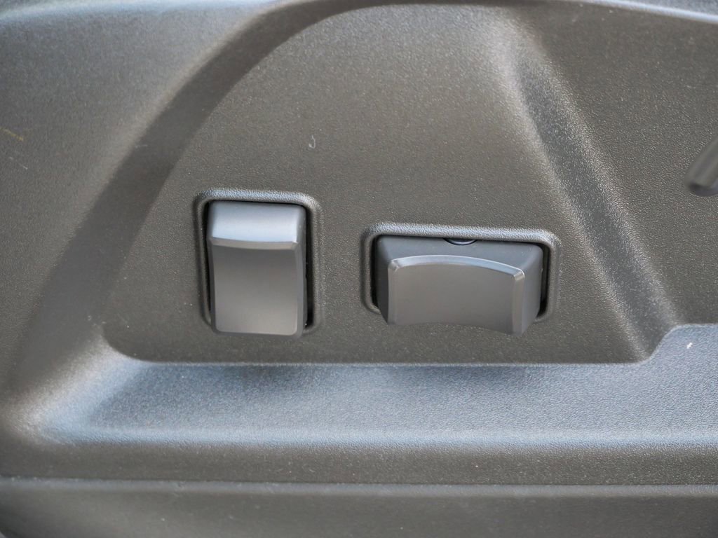 Used 2011 GMC Terrain SLE image 34