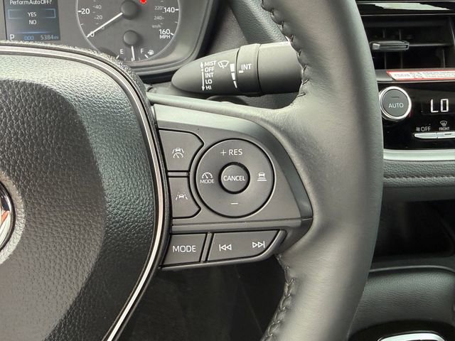 Used 2025 Toyota Corolla SE image 19
