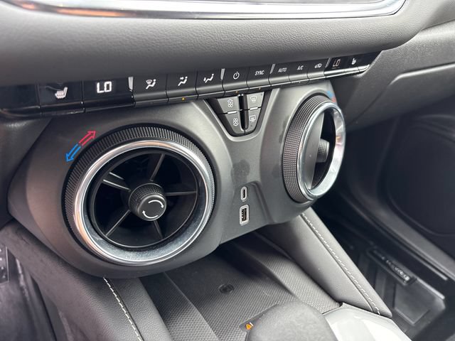 Used 2024 Chevrolet Blazer LT w/ Convenience Package FWD image 24