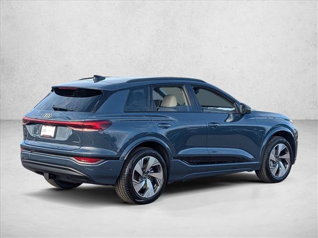New 2025 Audi Q6 e-tron Premium AWD/4WD image 2