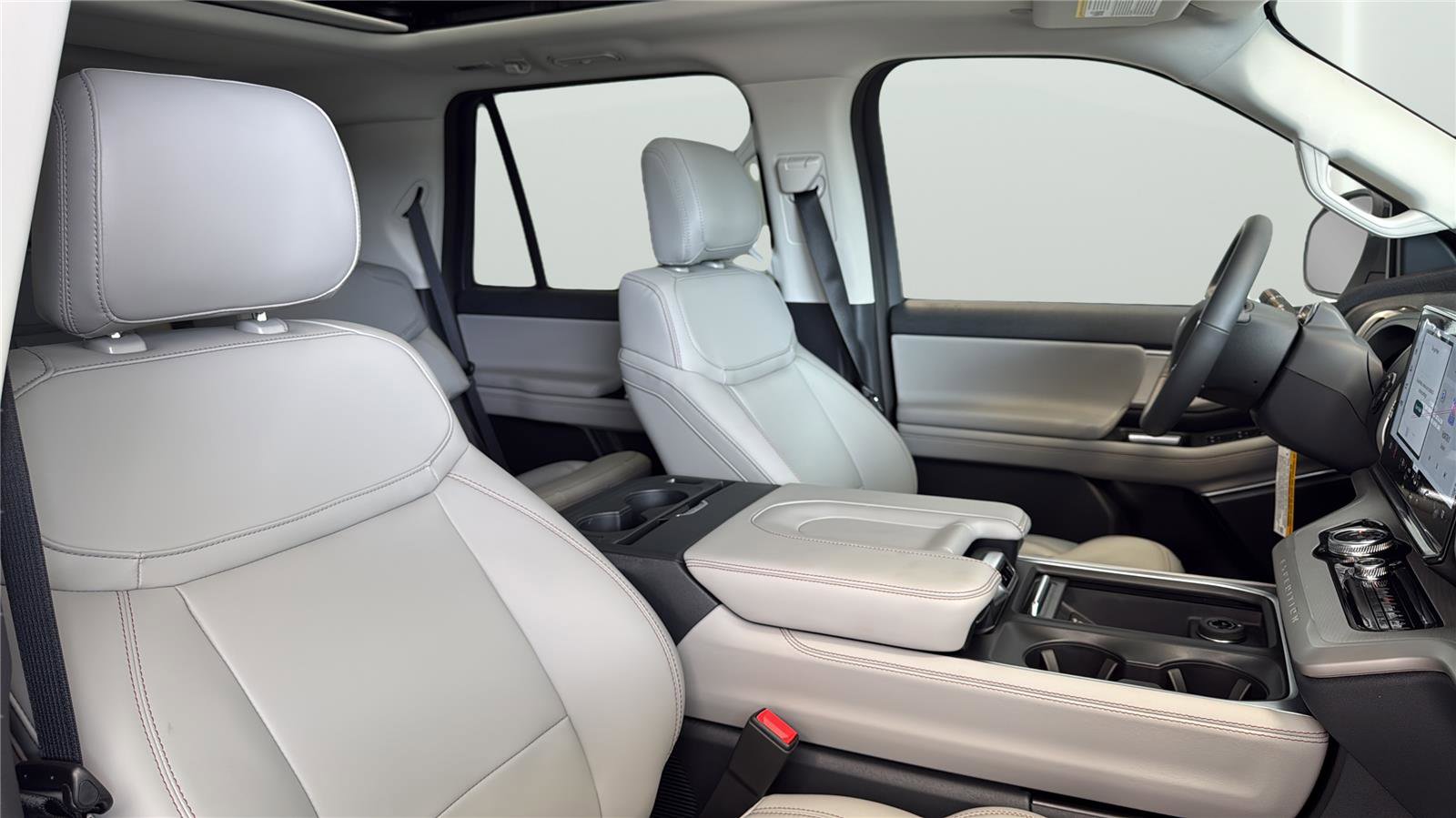 New 2025 Ford Expedition Active AWD/4WD image 15