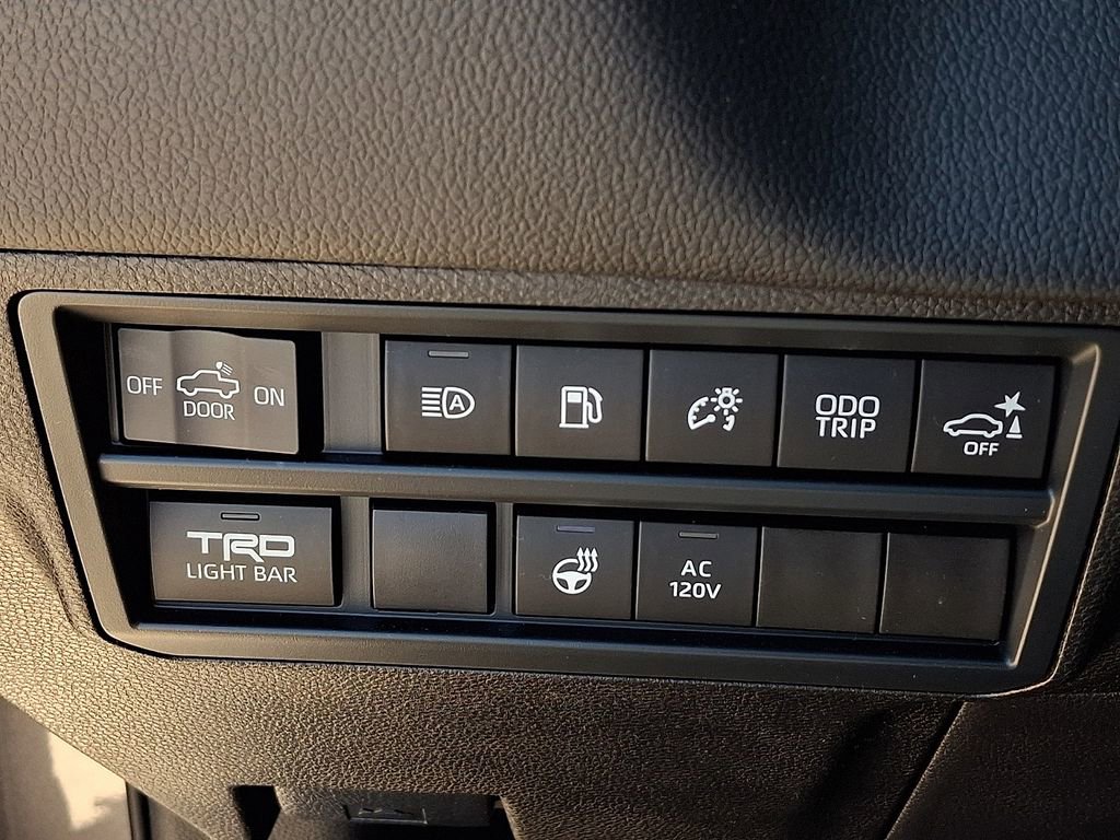 Used 2025 Toyota Tundra TRD Pro AWD/4WD image 27