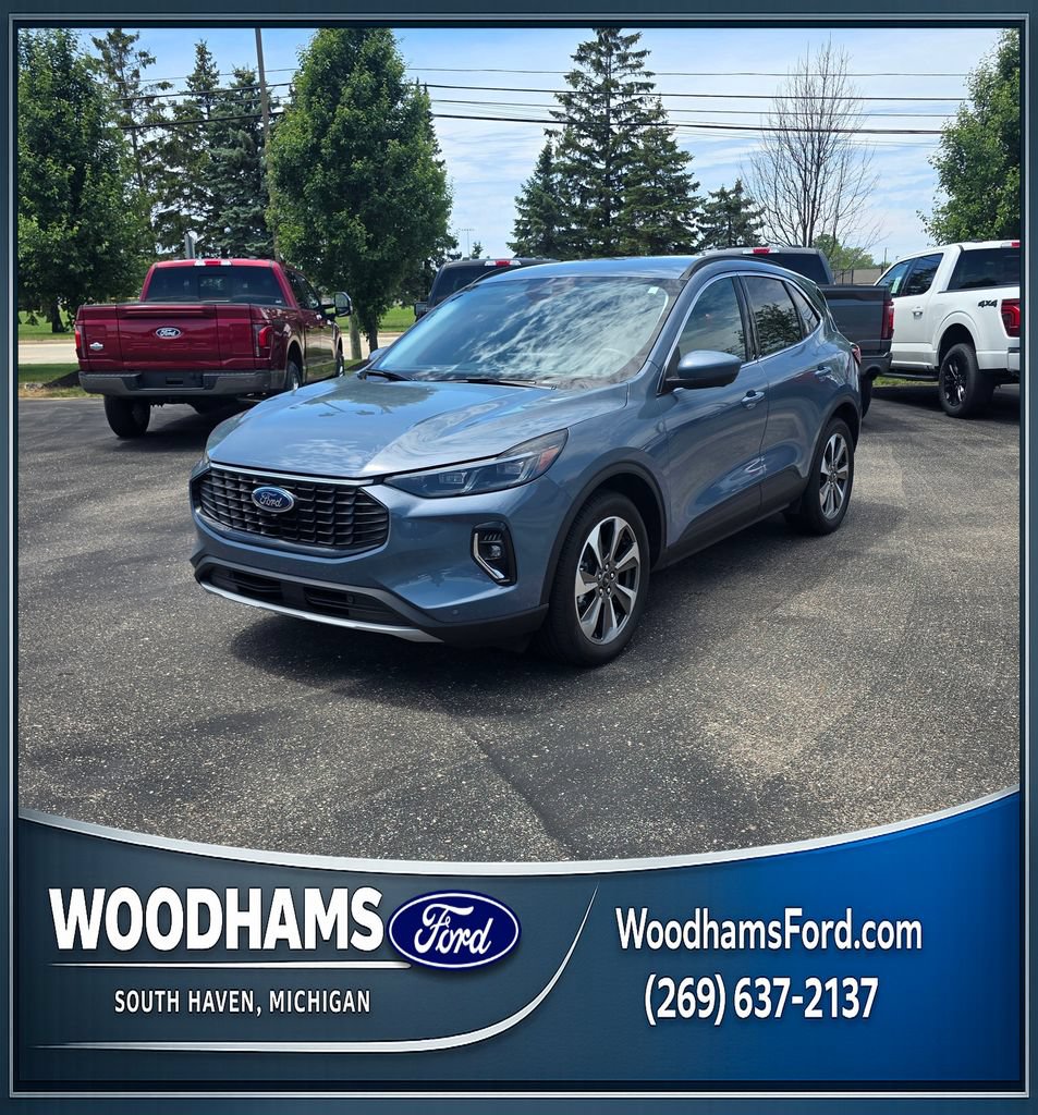 Certified 2023 Ford Escape Platinum AWD/4WD video 1