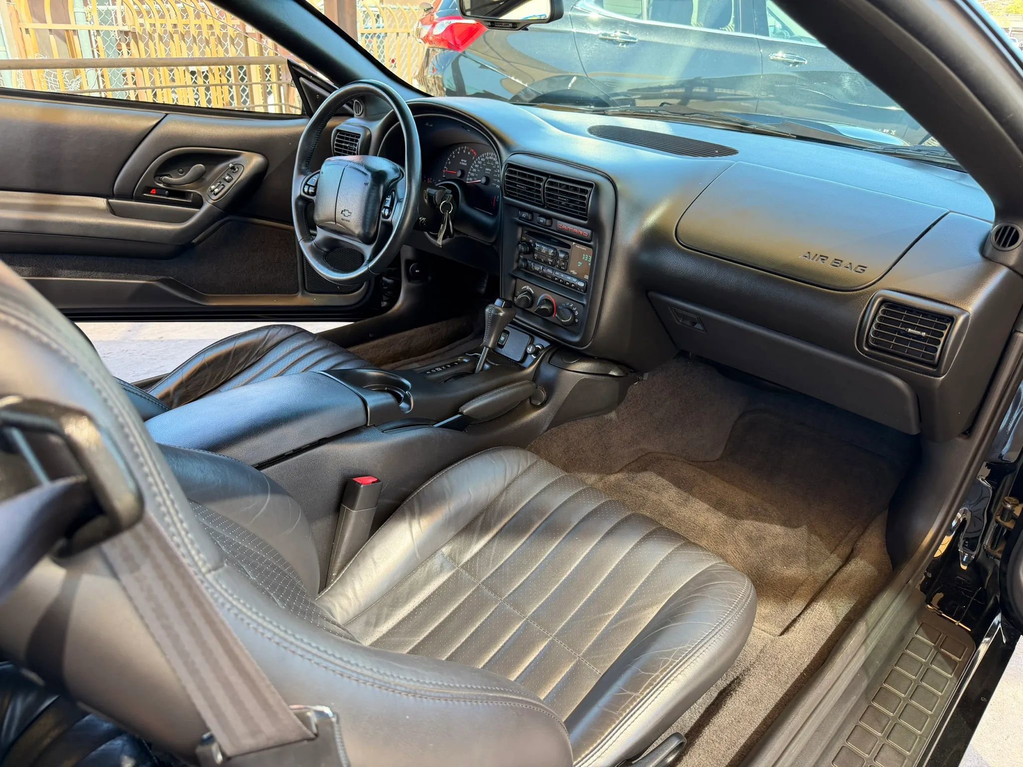 Used 2000 Chevrolet Camaro Z28 w/ SS Performance/Appearance Pkg RWD image 18