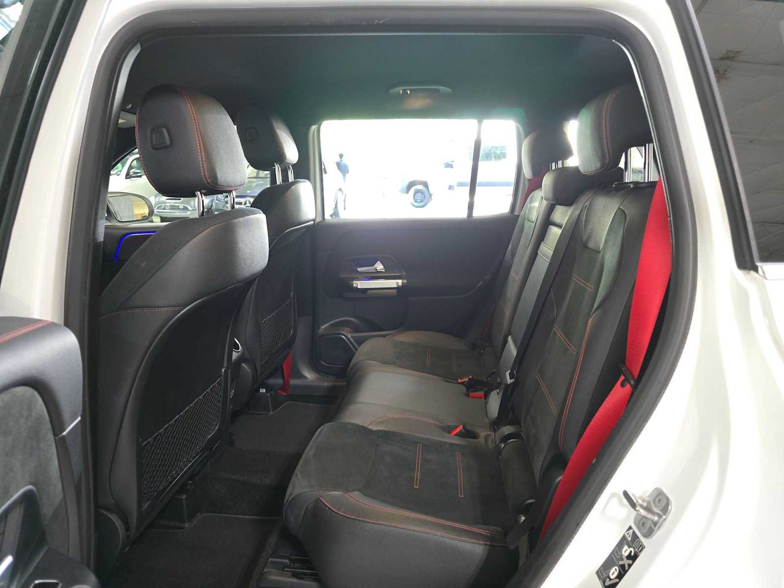 Used 2023 Mercedes-Benz GLB 35 AMG 4MATIC image 16